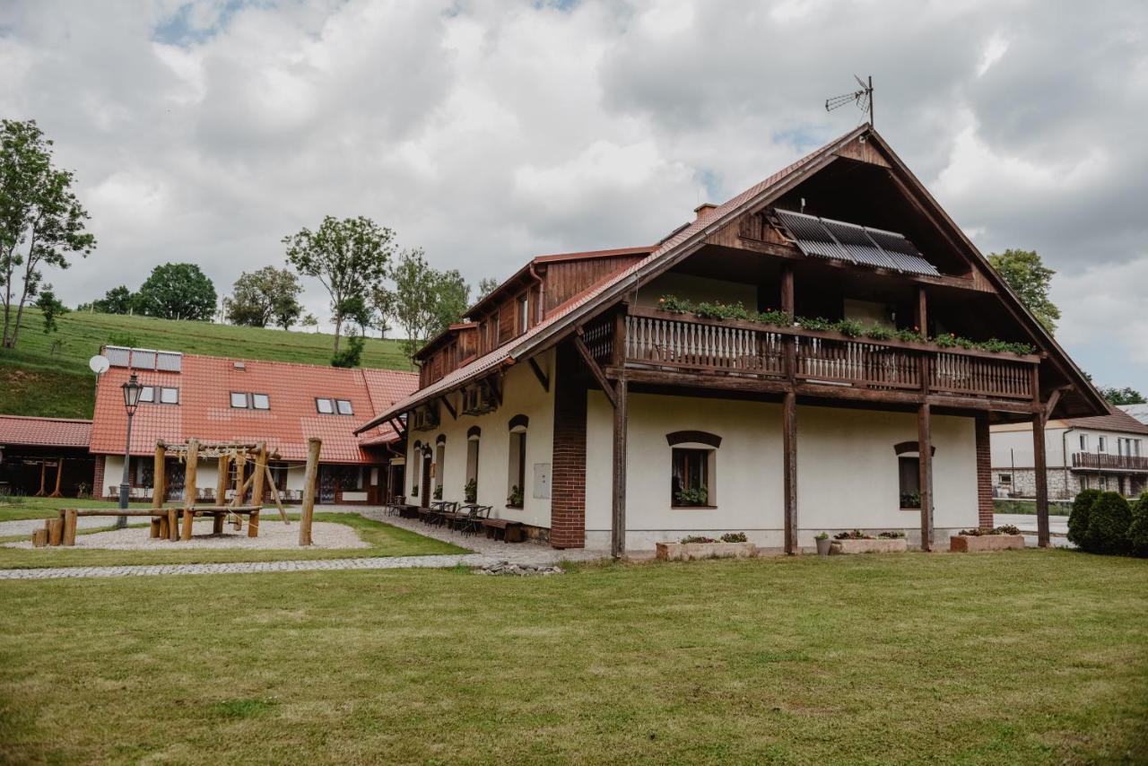 Penzion U Skutilu Pilníkov エクステリア 写真